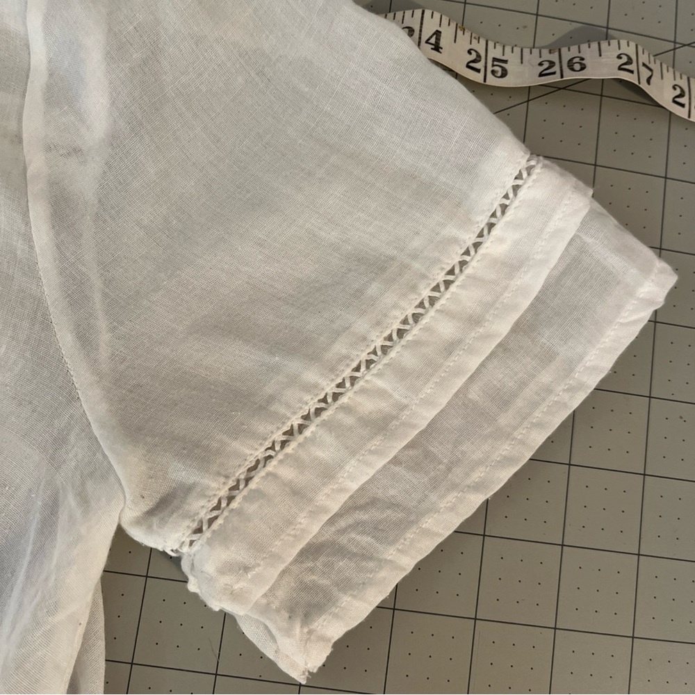 Umgee White Gauze Blouse Crochet & Floral Embroidery Detail M - Picture 6 of 11